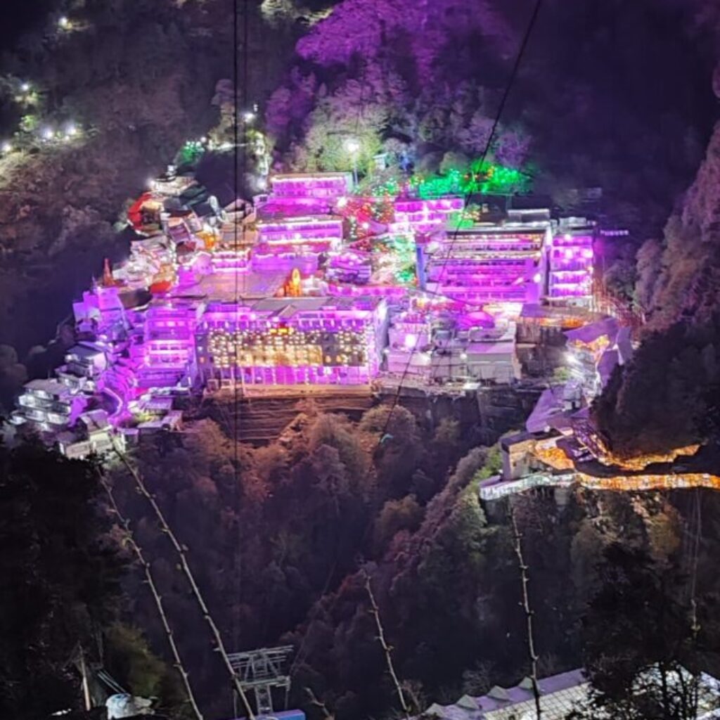 how to reach vaishno devi